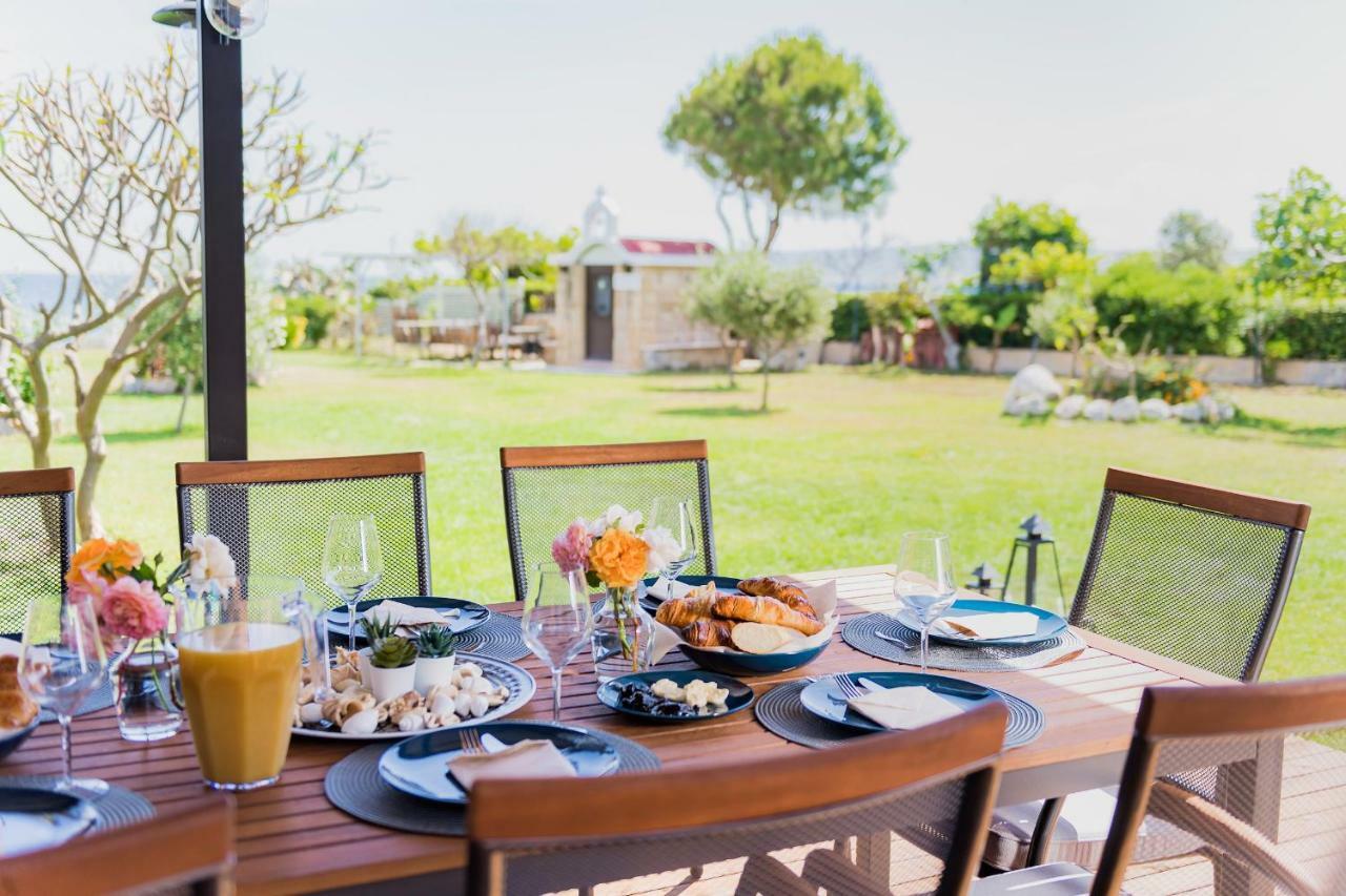 Nastazia Luxury Beach House Ialysos  Buitenkant foto